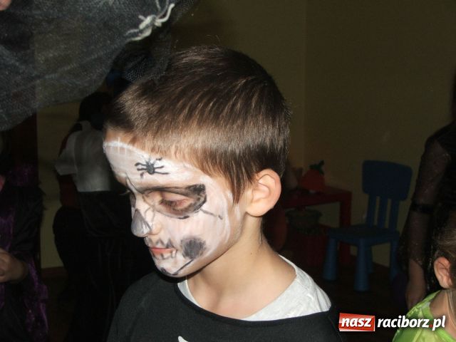 Zdjęcie w galerii na portalu naszraciborz.pl: Czarownice zawitały do Raciborza wiadomości z regionu