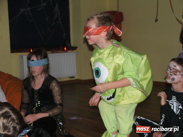 Zdjęcie w galerii na portalu naszraciborz.pl: Czarownice zawitały do Raciborza wiadomości z regionu