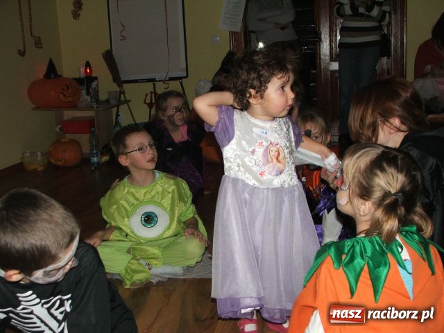 Zdjęcie w galerii na portalu naszraciborz.pl: Czarownice zawitały do Raciborza wiadomości z regionu