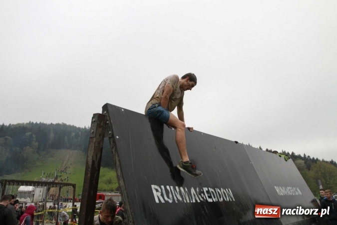 Zdjęcie w galerii na portalu naszraciborz.pl: Drużyna SMS-u w Runmageddonie FOTOREPORTAŻ wiadomości z regionu