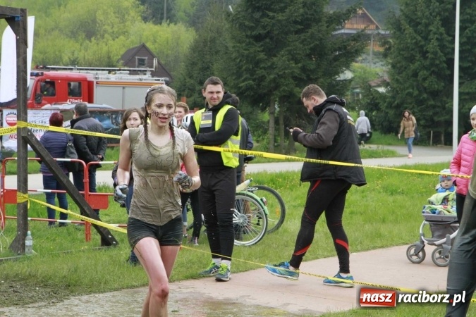 Zdjęcie w galerii na portalu naszraciborz.pl: Drużyna SMS-u w Runmageddonie FOTOREPORTAŻ wiadomości z regionu