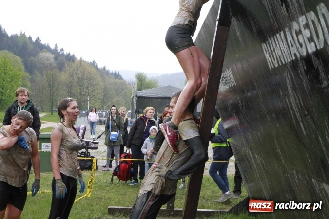 Zdjęcie w galerii na portalu naszraciborz.pl: Drużyna SMS-u w Runmageddonie FOTOREPORTAŻ wiadomości z regionu