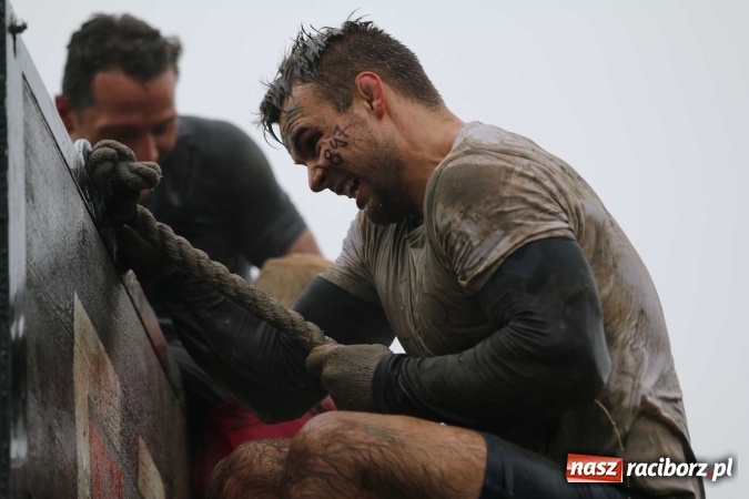 Zdjęcie w galerii na portalu naszraciborz.pl: Drużyna SMS-u w Runmageddonie FOTOREPORTAŻ wiadomości z regionu