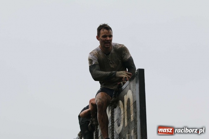 Zdjęcie w galerii na portalu naszraciborz.pl: Drużyna SMS-u w Runmageddonie FOTOREPORTAŻ wiadomości z regionu