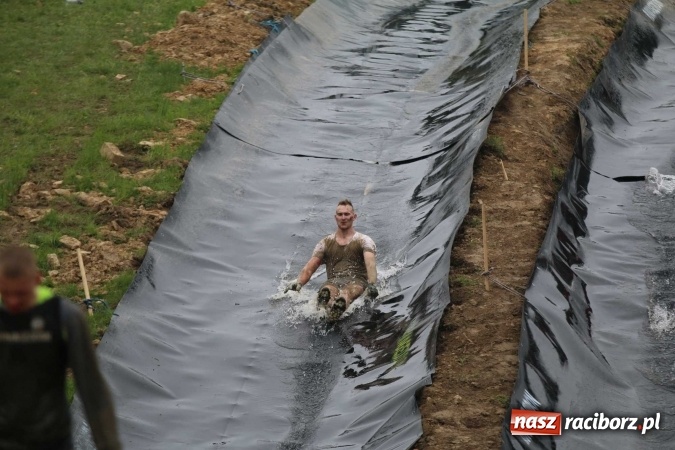 Zdjęcie w galerii na portalu naszraciborz.pl: Drużyna SMS-u w Runmageddonie FOTOREPORTAŻ wiadomości z regionu
