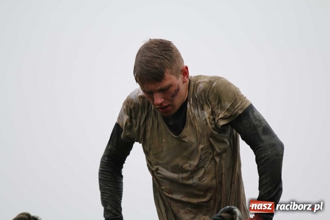 Zdjęcie w galerii na portalu naszraciborz.pl: Drużyna SMS-u w Runmageddonie FOTOREPORTAŻ wiadomości z regionu
