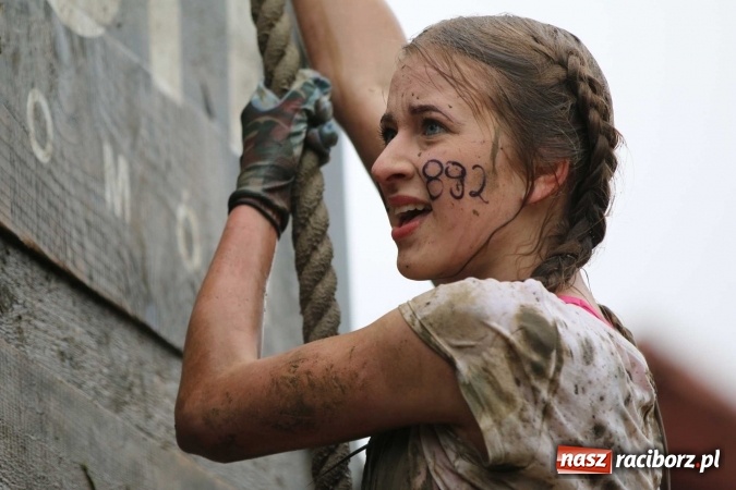 Zdjęcie w galerii na portalu naszraciborz.pl: Drużyna SMS-u w Runmageddonie FOTOREPORTAŻ wiadomości z regionu