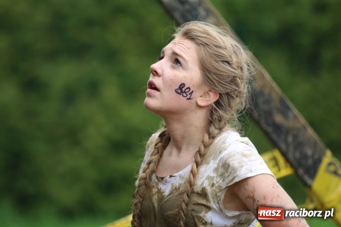 Zdjęcie w galerii na portalu naszraciborz.pl: Drużyna SMS-u w Runmageddonie FOTOREPORTAŻ wiadomości z regionu