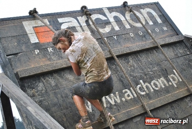 Zdjęcie w galerii na portalu naszraciborz.pl: Drużyna SMS-u w Runmageddonie FOTOREPORTAŻ wiadomości z regionu