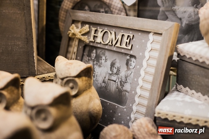 Zdjęcie w galerii na portalu naszraciborz.pl: Odkryj nowy Świat Prezentów – już dziś wielkie otwarcie przy Rynku! wiadomości z regionu