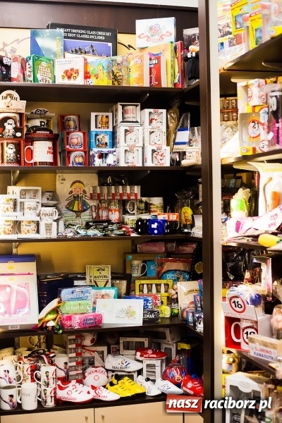 Zdjęcie w galerii na portalu naszraciborz.pl: Odkryj nowy Świat Prezentów – już dziś wielkie otwarcie przy Rynku! wiadomości z regionu