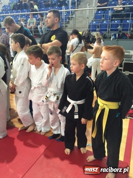 Zdjęcie w galerii na portalu naszraciborz.pl: Najmłodsi Łamatorzy na katowickich matach wiadomości z regionu