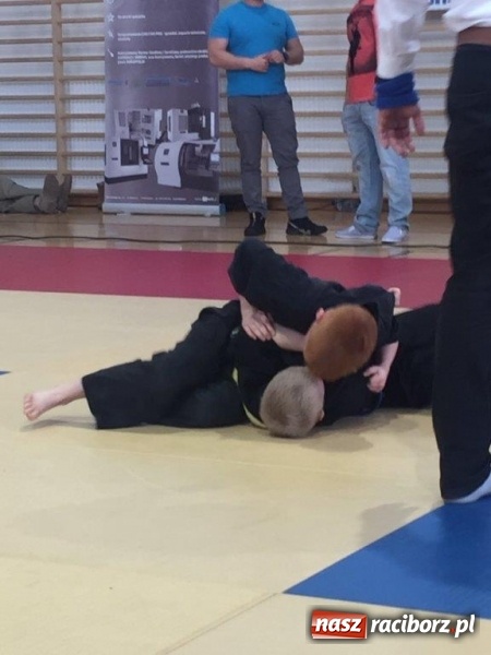 Zdjęcie w galerii na portalu naszraciborz.pl: Najmłodsi Łamatorzy na katowickich matach wiadomości z regionu