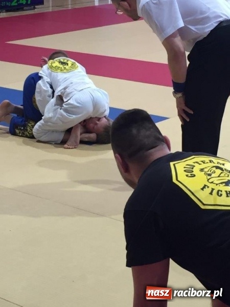 Zdjęcie w galerii na portalu naszraciborz.pl: Najmłodsi Łamatorzy na katowickich matach wiadomości z regionu