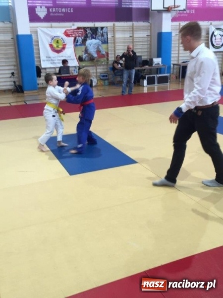 Zdjęcie w galerii na portalu naszraciborz.pl: Najmłodsi Łamatorzy na katowickich matach wiadomości z regionu