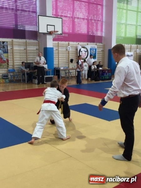 Zdjęcie w galerii na portalu naszraciborz.pl: Najmłodsi Łamatorzy na katowickich matach wiadomości z regionu