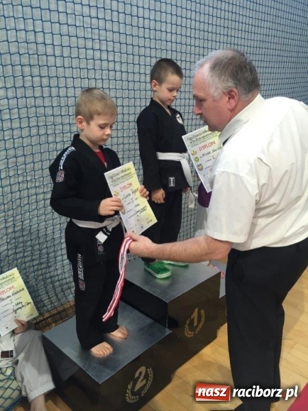 Zdjęcie w galerii na portalu naszraciborz.pl: Najmłodsi Łamatorzy na katowickich matach wiadomości z regionu