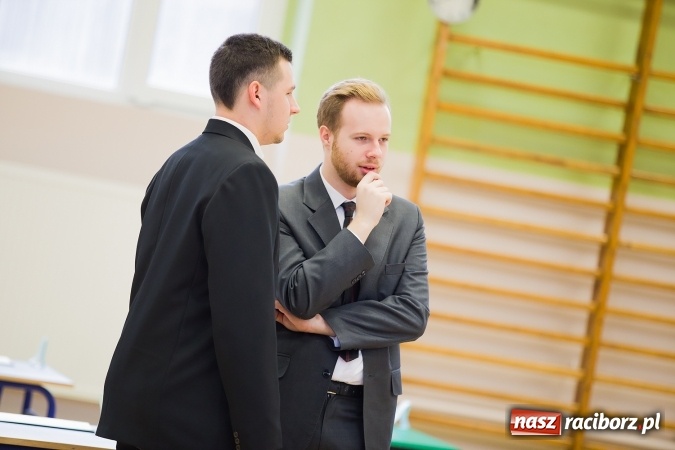 Zdjęcie w galerii na portalu naszraciborz.pl: Matura 2016 - fotoreportaż z CKZiU nr 1 Budowlanka i ZSZ wiadomości z regionu