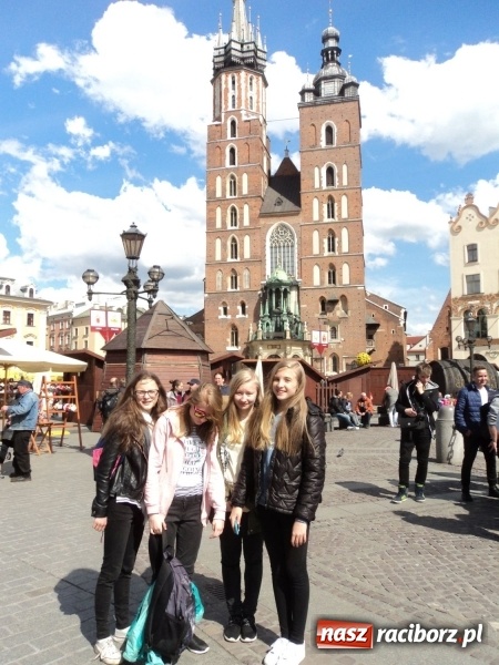 Zdjęcie w galerii na portalu naszraciborz.pl: Wyprawa uczniów z Kuźni Raciborskiej do źródeł Odry  wiadomości z regionu