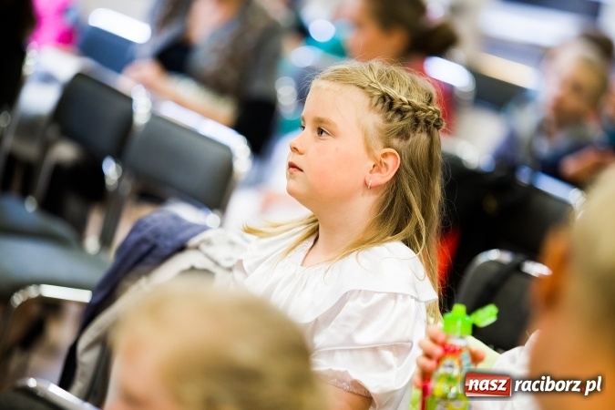 Zdjęcie w galerii na portalu naszraciborz.pl: XXII Przegląd Młodych Talentów w Tworkowie wiadomości z regionu