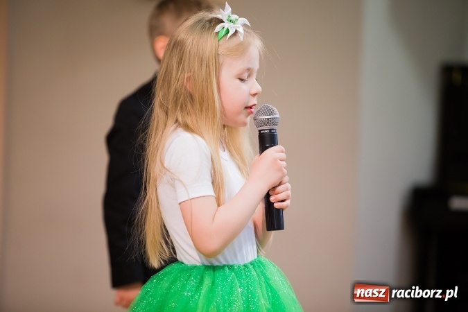 Zdjęcie w galerii na portalu naszraciborz.pl: XXII Przegląd Młodych Talentów w Tworkowie wiadomości z regionu