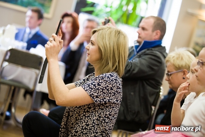 Zdjęcie w galerii na portalu naszraciborz.pl: XXII Przegląd Młodych Talentów w Tworkowie wiadomości z regionu