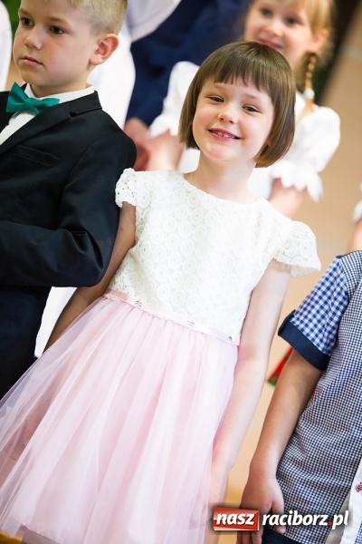 Zdjęcie w galerii na portalu naszraciborz.pl: XXII Przegląd Młodych Talentów w Tworkowie wiadomości z regionu