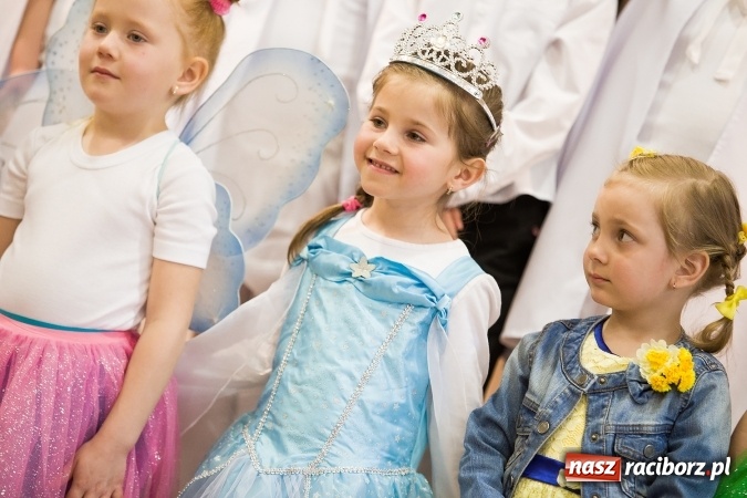 Zdjęcie w galerii na portalu naszraciborz.pl: XXII Przegląd Młodych Talentów w Tworkowie wiadomości z regionu