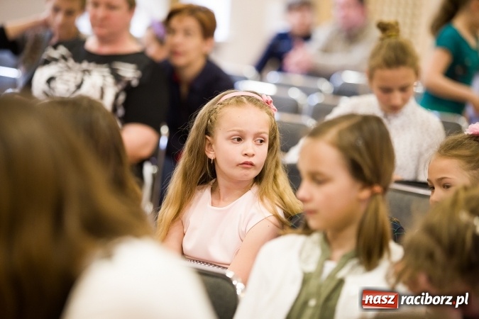 Zdjęcie w galerii na portalu naszraciborz.pl: XXII Przegląd Młodych Talentów w Tworkowie wiadomości z regionu