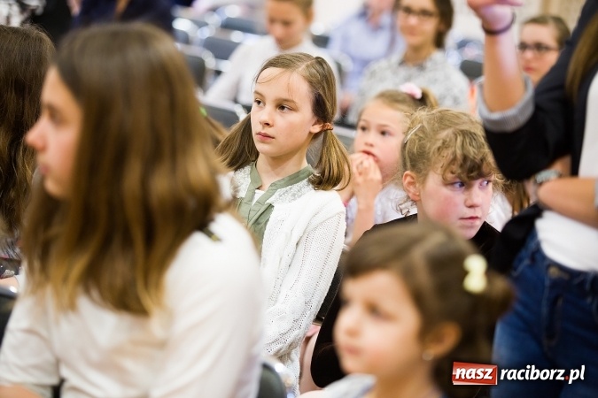 Zdjęcie w galerii na portalu naszraciborz.pl: XXII Przegląd Młodych Talentów w Tworkowie wiadomości z regionu