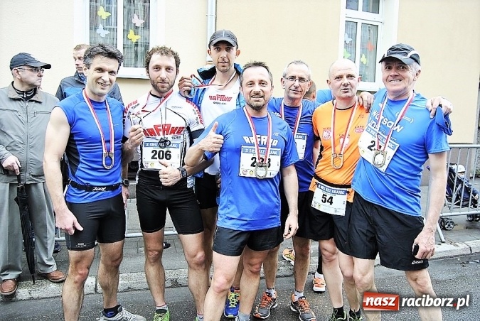 Zdjęcie w galerii na portalu naszraciborz.pl: Rafakowcy startowali w Biegu bez Granic w Raciborzu  wiadomości z regionu