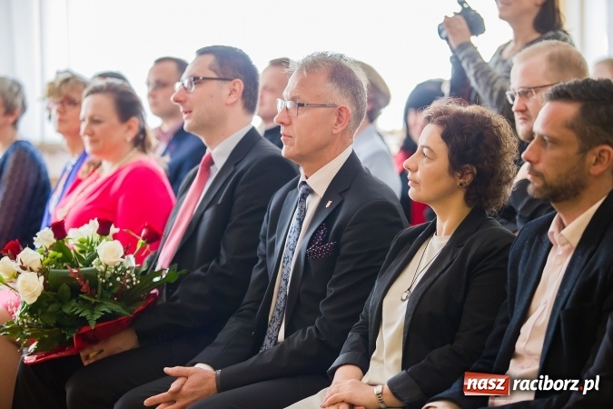 Zdjęcie w galerii na portalu naszraciborz.pl: Gimnazjum nr 3 świętowało Dzień Patrona Szkoły wiadomości z regionu