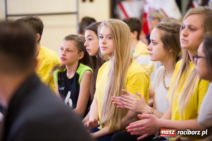 Zdjęcie w galerii na portalu naszraciborz.pl: Gimnazjum nr 3 świętowało Dzień Patrona Szkoły wiadomości z regionu