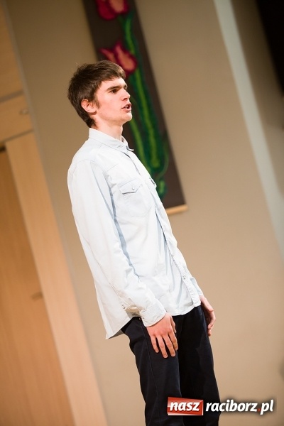 Zdjęcie w galerii na portalu naszraciborz.pl: XXII Przegląd Młodych Talentów - taniec i recytacja wiadomości z regionu