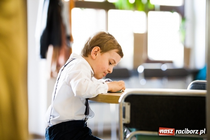 Zdjęcie w galerii na portalu naszraciborz.pl: XXII Przegląd Młodych Talentów - taniec i recytacja wiadomości z regionu