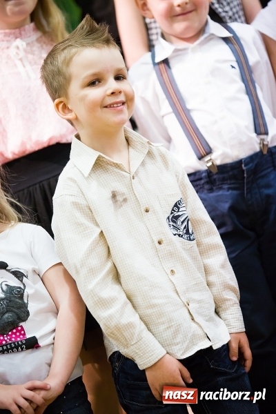 Zdjęcie w galerii na portalu naszraciborz.pl: XXII Przegląd Młodych Talentów - taniec i recytacja wiadomości z regionu