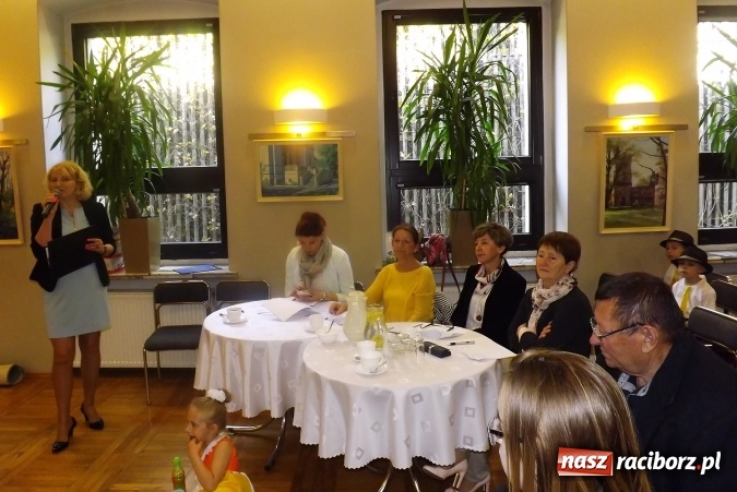 Zdjęcie w galerii na portalu naszraciborz.pl: XXII Przegląd Młodych Talentów - taniec i recytacja wiadomości z regionu