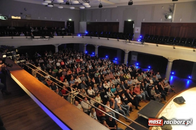 Zdjęcie w galerii na portalu naszraciborz.pl: Neo-Nówka z jubileuszowym koncertem w Raciborzu wiadomości z regionu