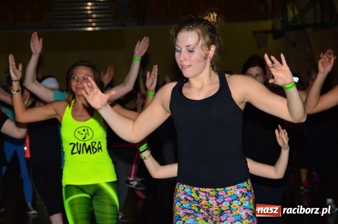 Zdjęcie w galerii na portalu naszraciborz.pl: Be Fit Zumba - wielki maraton w Lubomi wiadomości z regionu