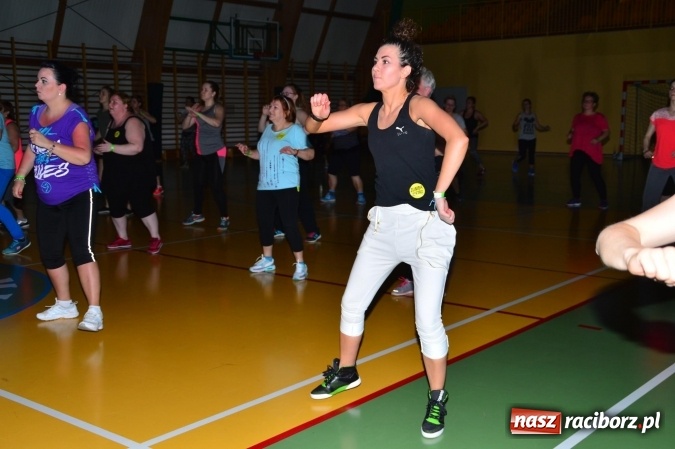 Zdjęcie w galerii na portalu naszraciborz.pl: Be Fit Zumba - wielki maraton w Lubomi wiadomości z regionu