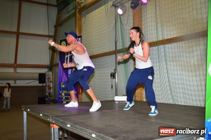 Zdjęcie w galerii na portalu naszraciborz.pl: Be Fit Zumba - wielki maraton w Lubomi wiadomości z regionu