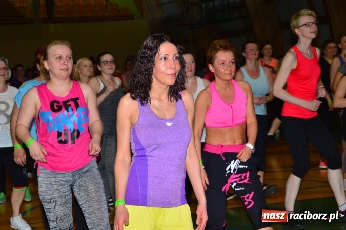 Zdjęcie w galerii na portalu naszraciborz.pl: Be Fit Zumba - wielki maraton w Lubomi wiadomości z regionu