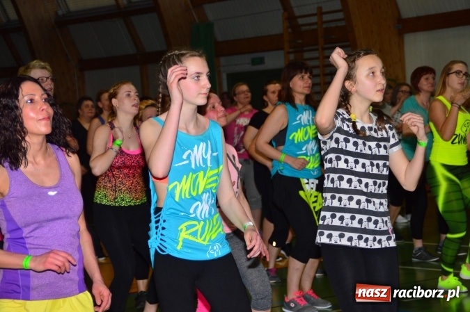 Zdjęcie w galerii na portalu naszraciborz.pl: Be Fit Zumba - wielki maraton w Lubomi wiadomości z regionu