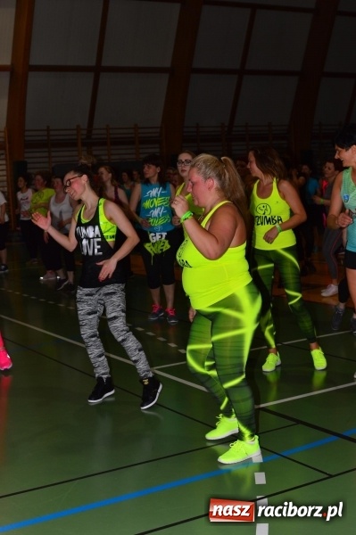 Zdjęcie w galerii na portalu naszraciborz.pl: Be Fit Zumba - wielki maraton w Lubomi wiadomości z regionu