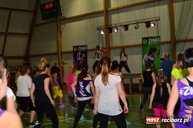 Zdjęcie w galerii na portalu naszraciborz.pl: Be Fit Zumba - wielki maraton w Lubomi wiadomości z regionu