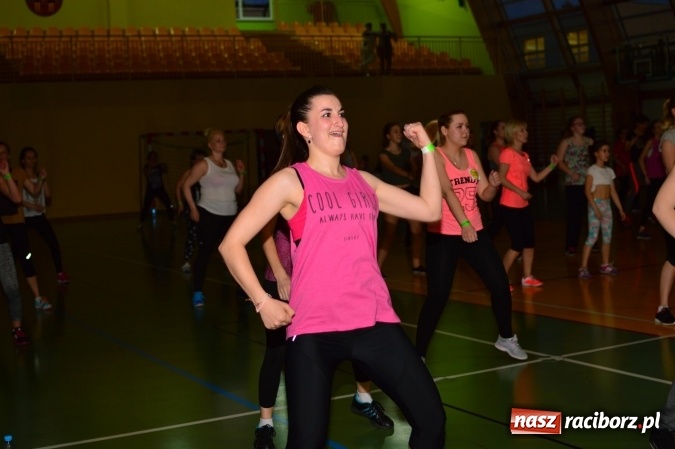 Zdjęcie w galerii na portalu naszraciborz.pl: Be Fit Zumba - wielki maraton w Lubomi wiadomości z regionu