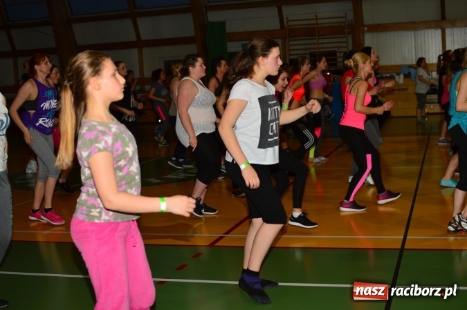 Zdjęcie w galerii na portalu naszraciborz.pl: Be Fit Zumba - wielki maraton w Lubomi wiadomości z regionu