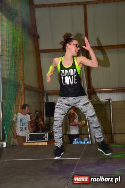 Zdjęcie w galerii na portalu naszraciborz.pl: Be Fit Zumba - wielki maraton w Lubomi wiadomości z regionu