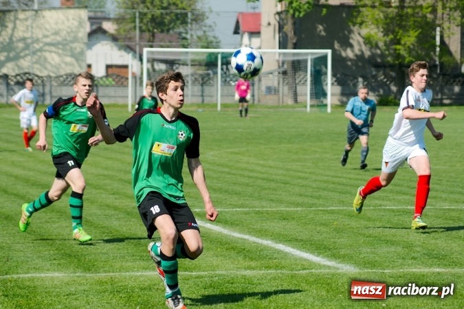 Zdjęcie w galerii na portalu naszraciborz.pl: III liga trampkarzy: LKS Rój górą nad Tworkowem wiadomości z regionu