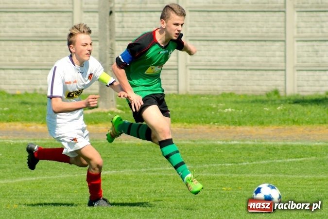Zdjęcie w galerii na portalu naszraciborz.pl: III liga trampkarzy: LKS Rój górą nad Tworkowem wiadomości z regionu